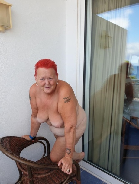 short hair amateur milf xxx img