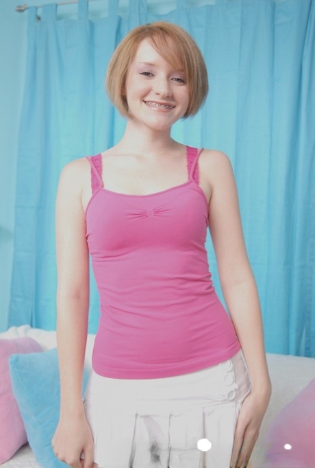 very short hair girl porn photo