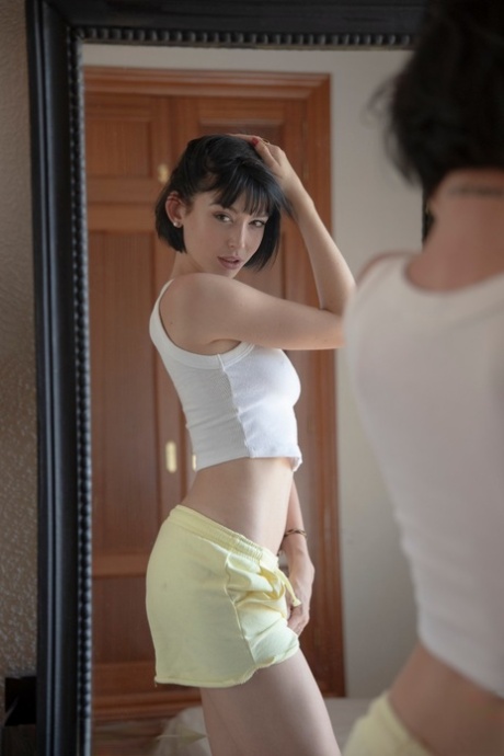 belladonna short hair hot porn image